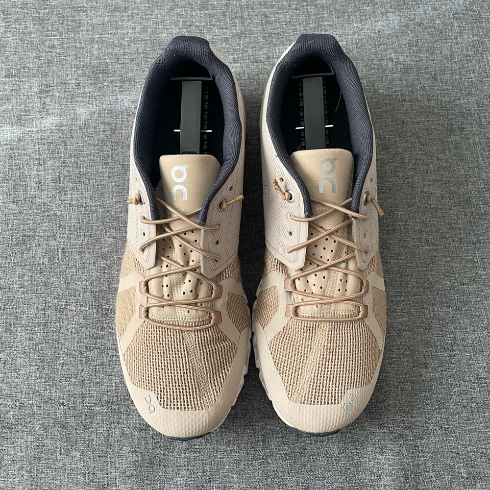 On Cloud Low Tops Sand Chai 👟